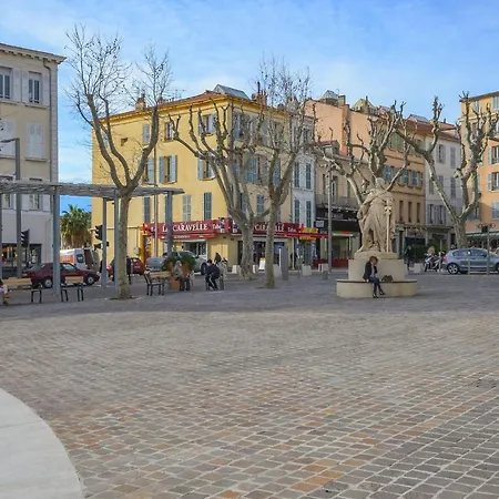 Appartamento Charming And Calm 1br Flat At The Heart Of Old Town - Welkeys *